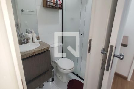 Casa de condomínio à venda com 65m², 2 quartos e 1 vaga Casa de condomínio à venda com 65m², 2 quartos e 1 vagaBanheiro da Suíte 1