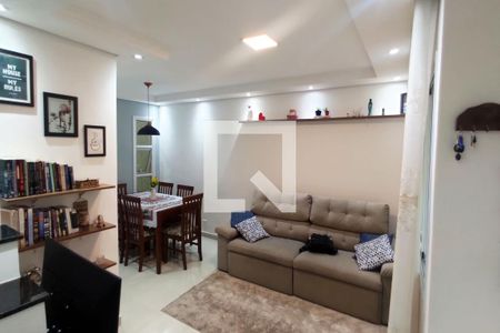 Sala de casa de condomínio à venda com 2 quartos, 65m² em Vila Ema, São Paulo