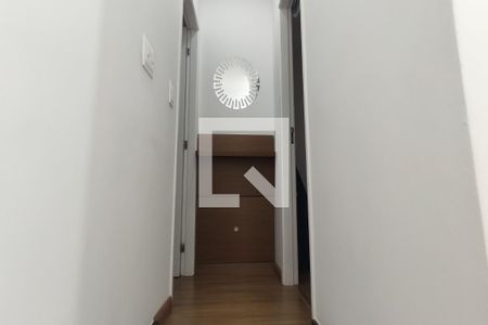 Casa de condomínio à venda com 65m², 2 quartos e 1 vaga Casa de condomínio à venda com 65m², 2 quartos e 1 vagaCorredor