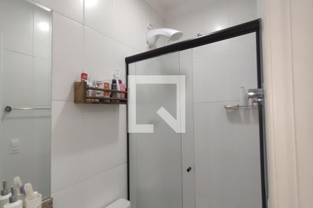 Casa de condomínio à venda com 65m², 2 quartos e 1 vaga Casa de condomínio à venda com 65m², 2 quartos e 1 vagaBanheiro da Suíte 1