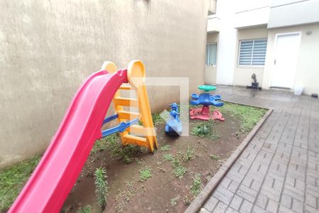 Casa de condomínio à venda com 65m², 2 quartos e 1 vaga Casa de condomínio à venda com 65m², 2 quartos e 1 vagaQuintal