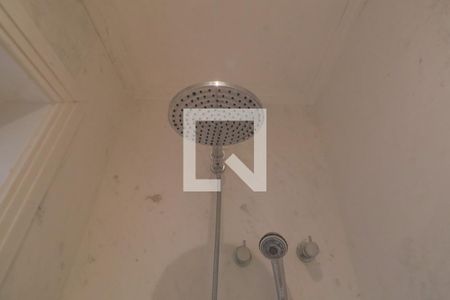 Casa à venda com 370m², 3 quartos e 4 vagasBanheiro Suíte 1