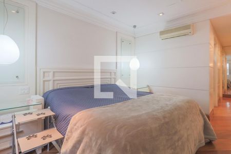 Casa à venda com 370m², 3 quartos e 4 vagasSuíte 2