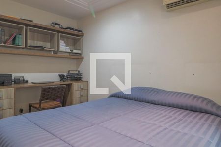 Casa à venda com 370m², 3 quartos e 4 vagasSuíte 3