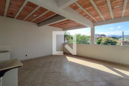 Área de Serviço de apartamento para alugar com 2 quartos, 60m² em Sagrada Família, Belo Horizonte