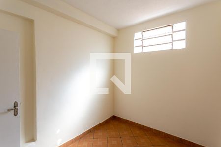 Quarto 2 de apartamento para alugar com 2 quartos, 60m² em Sagrada Família, Belo Horizonte