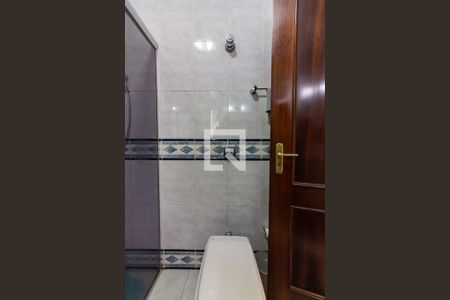 Casa à venda com 213m², 3 quartos e 3 vagas Casa à venda com 213m², 3 quartos e 3 vagasBanheiro da Suíte