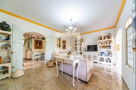 Sala de casa à venda com 4 quartos, 400m² em Vila Pires, Santo André