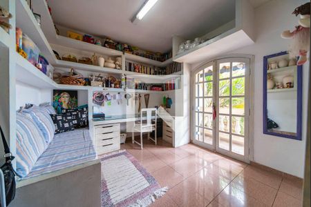 Quarto 1 de casa à venda com 4 quartos, 400m² em Vila Pires, Santo André
