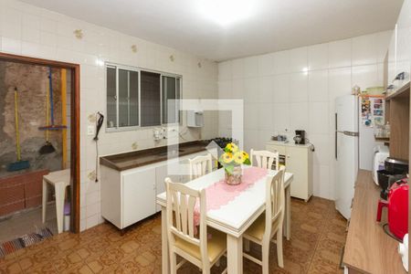 Casa para alugar com 88m², 2 quartos e 1 vagaCozinha