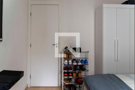 Quarto 1 de apartamento para alugar com 2 quartos, 47m² em Jardim Alvorada, Nova Iguaçu