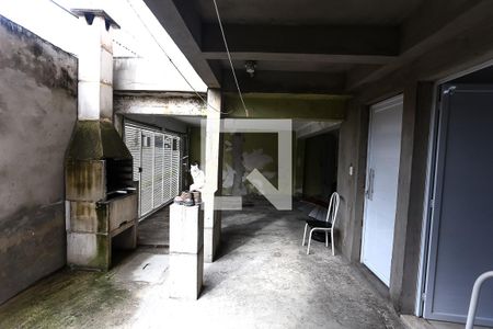 Casa à venda com 460m², 3 quartos e 4 vagasQuintal /Churrasqueira/Serviço