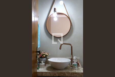 Casa à venda com 460m², 3 quartos e 4 vagasBanheiro da Suíte