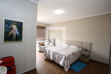 Casa à venda com 460m², 3 quartos e 4 vagassuíte