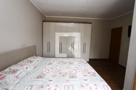 Casa à venda com 460m², 3 quartos e 4 vagassuíte