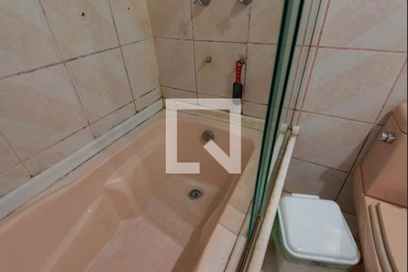 Casa para alugar com 320m², 3 quartos e 2 vagasBanheiro 4