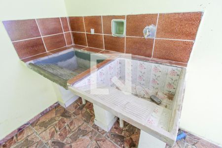 Casa para alugar com 50m², 1 quarto e sem vagaÁrea de Serviço