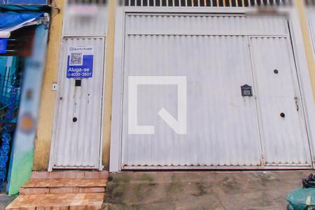 Casa para alugar com 50m², 1 quarto e sem vagaPlaquinha