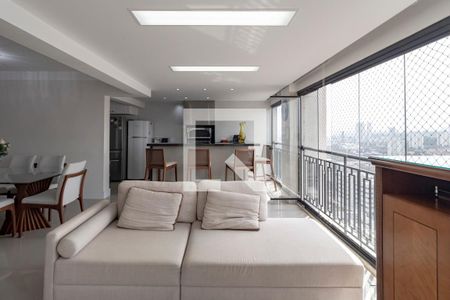 Apartamento à venda com 140m², 3 quartos e 2 vagas Apartamento à venda com 140m², 3 quartos e 2 vagasVaranda Gourmet da Sala