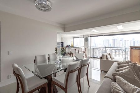 Apartamento à venda com 140m², 3 quartos e 2 vagas Apartamento à venda com 140m², 3 quartos e 2 vagasSala