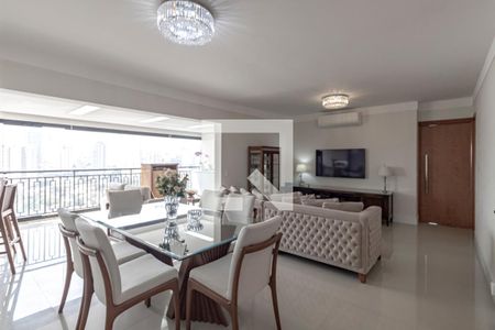 Apartamento à venda com 140m², 3 quartos e 2 vagas Apartamento à venda com 140m², 3 quartos e 2 vagasSala