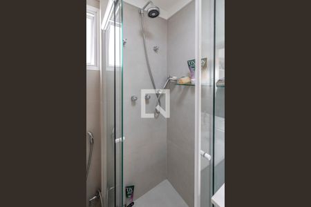 Apartamento à venda com 140m², 3 quartos e 2 vagas Apartamento à venda com 140m², 3 quartos e 2 vagasBanheiro 01 da Suíte 01