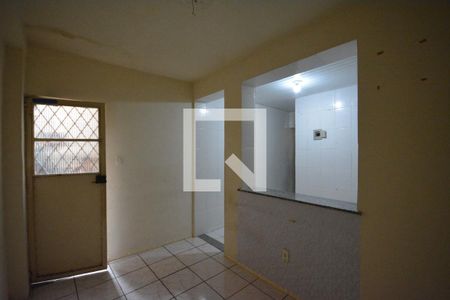 Sala de apartamento para alugar com 2 quartos, 50m² em Bento Ribeiro, Rio de Janeiro