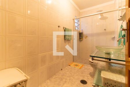 Casa à venda com 231m², 3 quartos e 2 vagasBanheiro