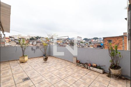 Casa à venda com 206m², 3 quartos e 2 vagasQuintal e Área de Lazer