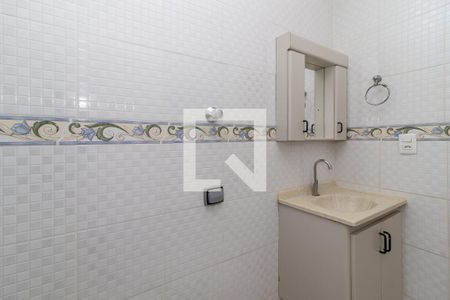 Casa à venda com 206m², 3 quartos e 2 vagasLavabo