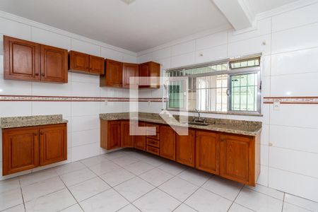Casa à venda com 206m², 3 quartos e 2 vagasCozinha