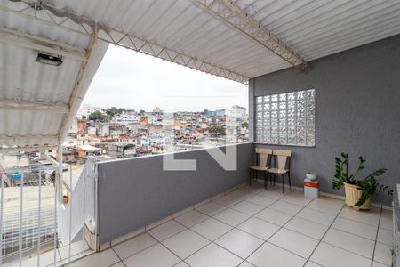 Casa à venda com 206m², 3 quartos e 2 vagasÁrea de Serviço 1