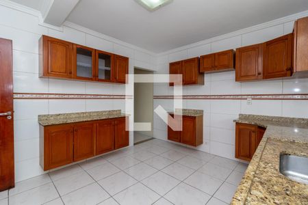 Casa à venda com 206m², 3 quartos e 2 vagasCozinha