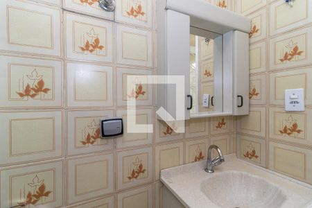 Casa à venda com 206m², 3 quartos e 2 vagasBanheiro da Suíte