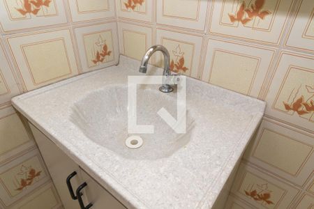 Casa à venda com 206m², 3 quartos e 2 vagasBanheiro 2