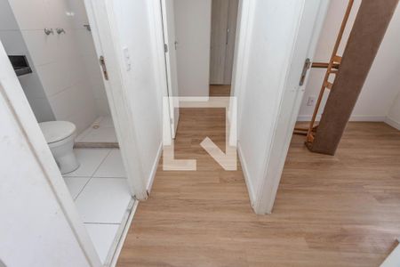 Corredor  de apartamento à venda com 2 quartos, 40m² em Campanário, Diadema