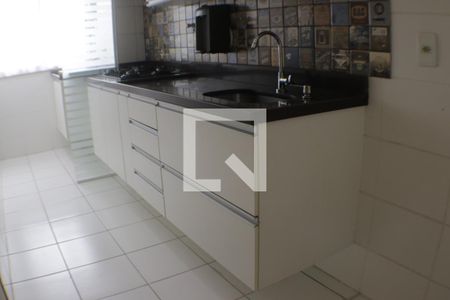 Apartamento para alugar com 64m², 2 quartos e 1 vagaCozinha