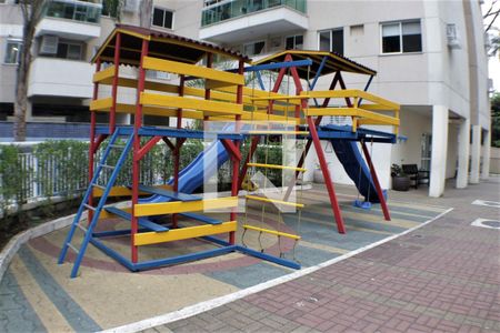 Apartamento para alugar com 64m², 2 quartos e 1 vagaÁrea Comum - Playground