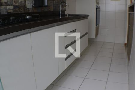 Apartamento para alugar com 64m², 2 quartos e 1 vagaCozinha