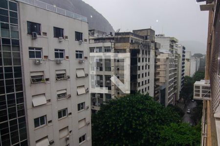 Vista da Sala de apartamento à venda com 3 quartos, 105m² em Copacabana, Rio de Janeiro