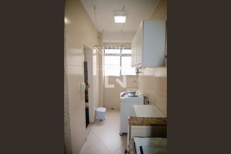 Apartamento à venda com 105m², 3 quartos e 1 vagaÁrea de Serviço