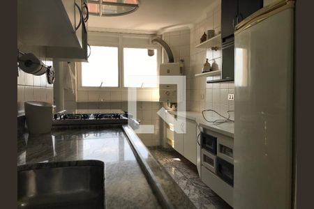 Apartamento à venda com 90m², 3 quartos e 2 vagasCozinha 