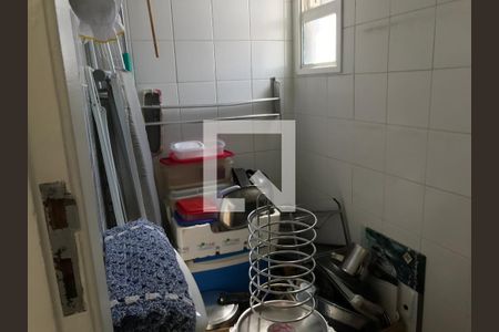 Apartamento à venda com 90m², 3 quartos e 2 vagasCozinha 