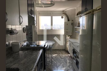 Apartamento à venda com 90m², 3 quartos e 2 vagasCozinha 