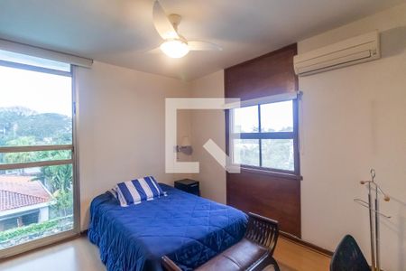 Casa à venda com 600m², 4 quartos e 5 vagasSuíte 1