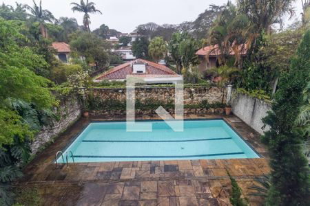 Casa à venda com 600m², 4 quartos e 5 vagasVista para a Piscina