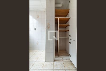 Apartamento à venda com 52m², 2 quartos e sem vaga Apartamento à venda com 52m², 2 quartos e sem vagaLavanderia