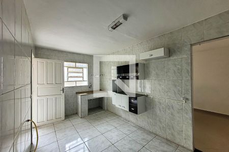 Cozinha de casa de condomínio para alugar com 1 quarto, 25m² em Vila Arapuã, São Paulo