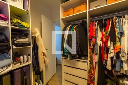 Apartamento à venda com 53m², 2 quartos e 1 vagaQuarto 2 Closet