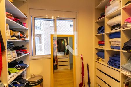 Apartamento à venda com 53m², 2 quartos e 1 vagaQuarto 2 Closet